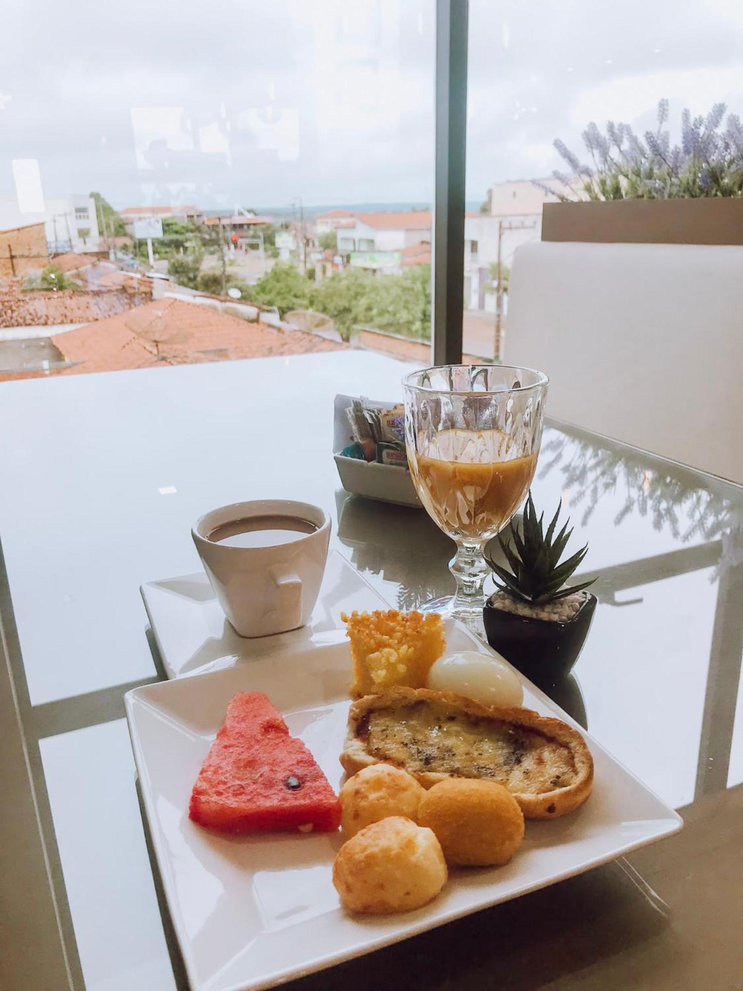 Hotel Viana 4*