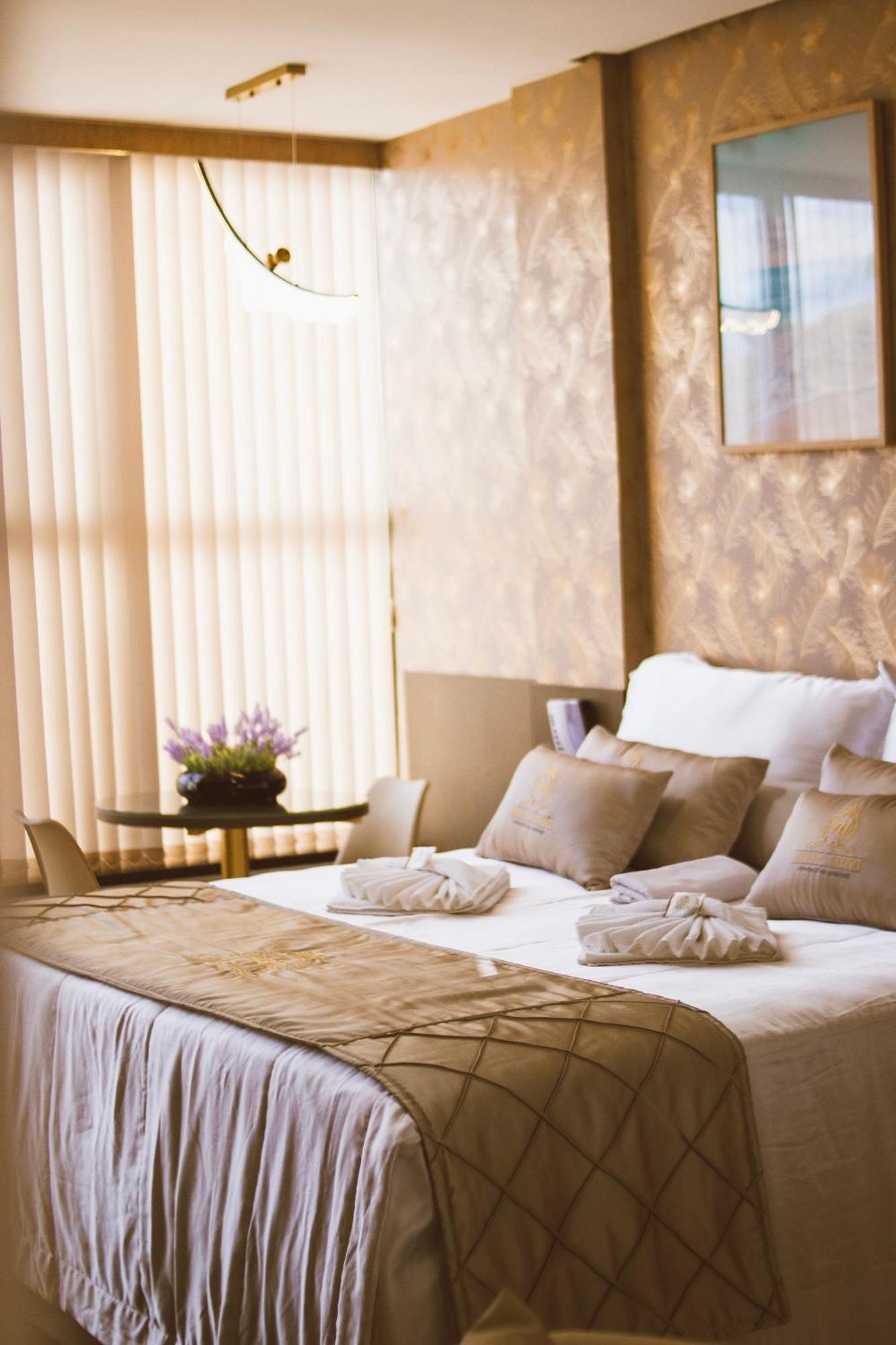Viana Hotel