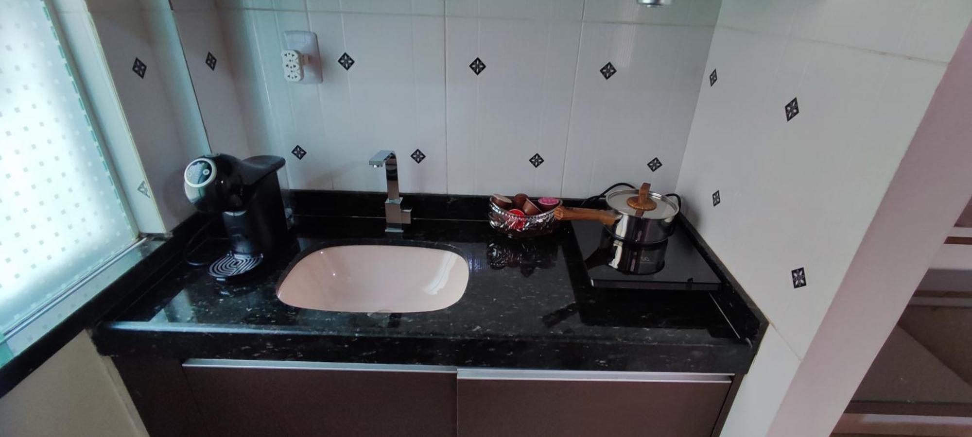 Viana Hotel 4*